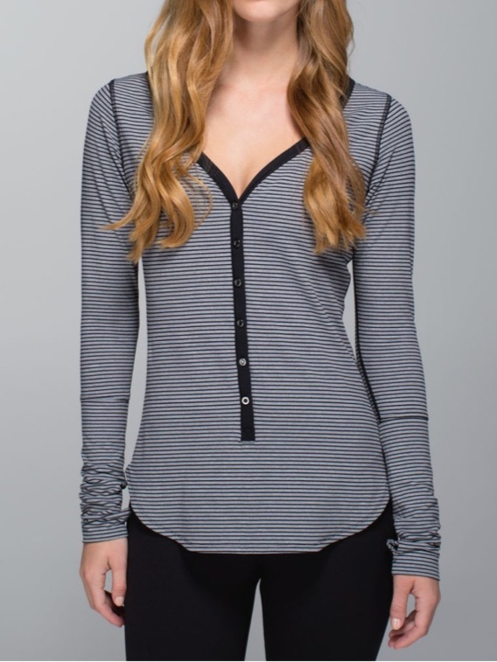 Lululemon Awesome Henley View 6